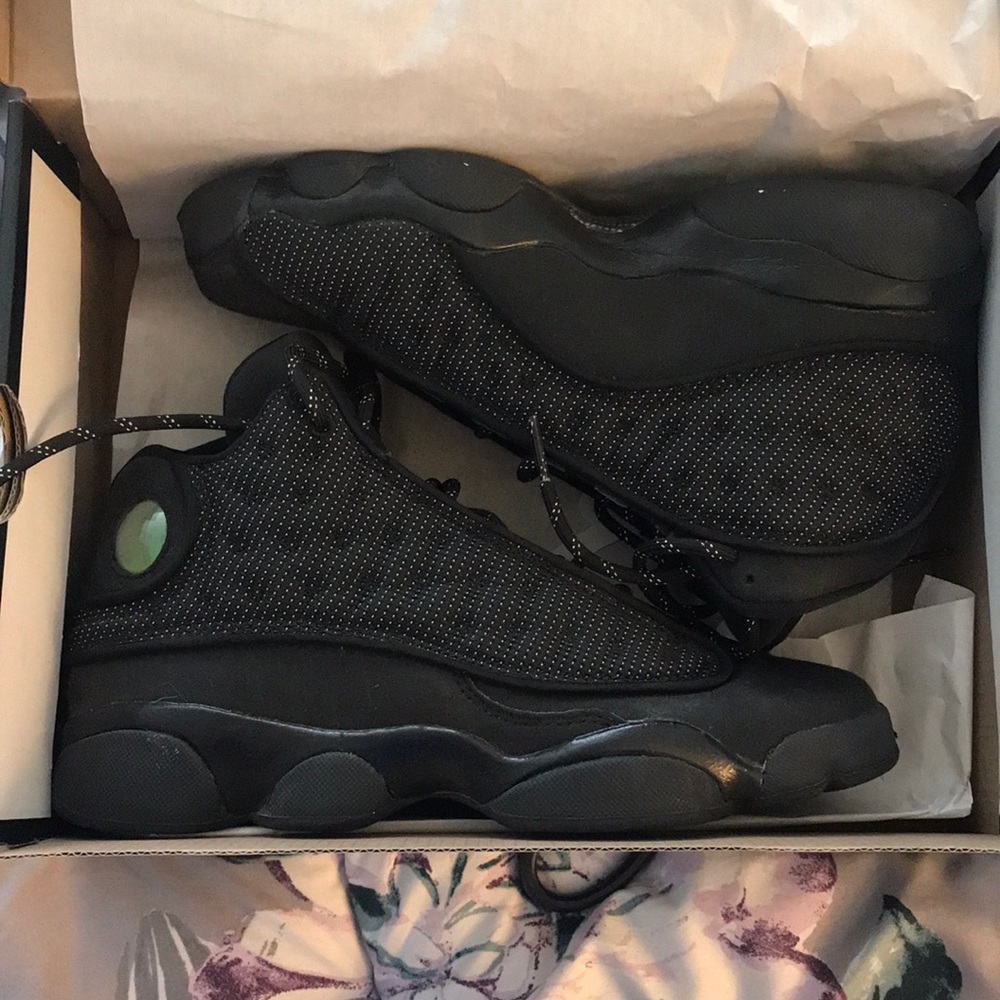 Air Jordan 13 Black Cat